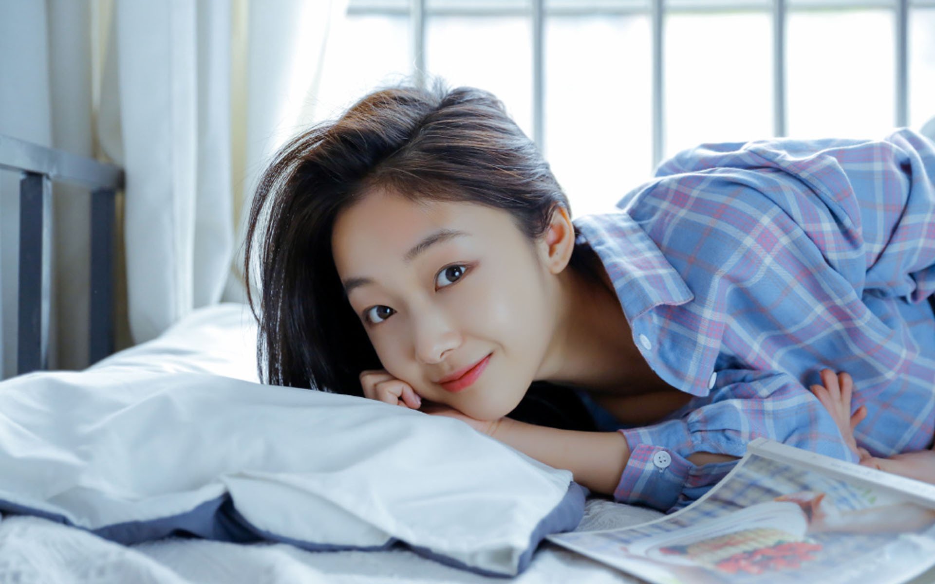 东方与西方的绿茵对话，当佛罗伦萨遇见伊朗，本泽马如何诠释稳定输出？