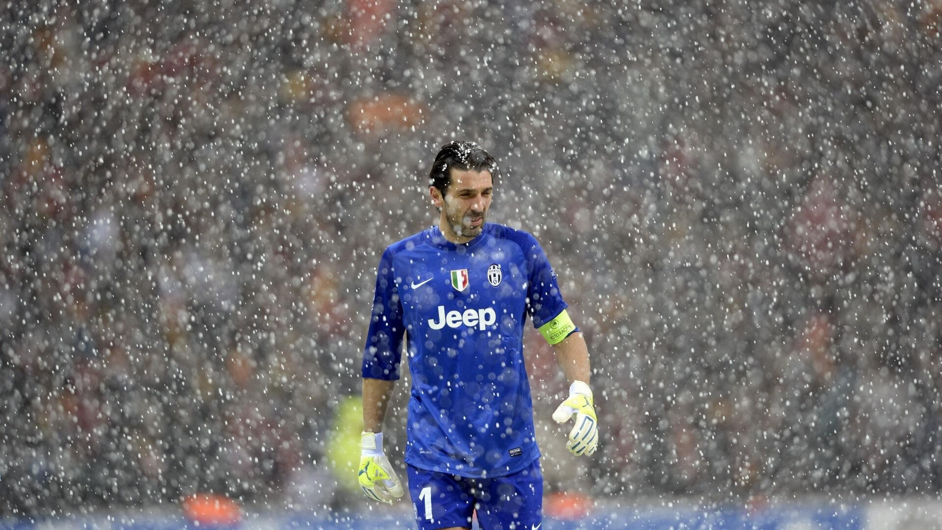 武切维奇孤掌难鸣，雷霆闪电战速胜独行侠彰显团队威力