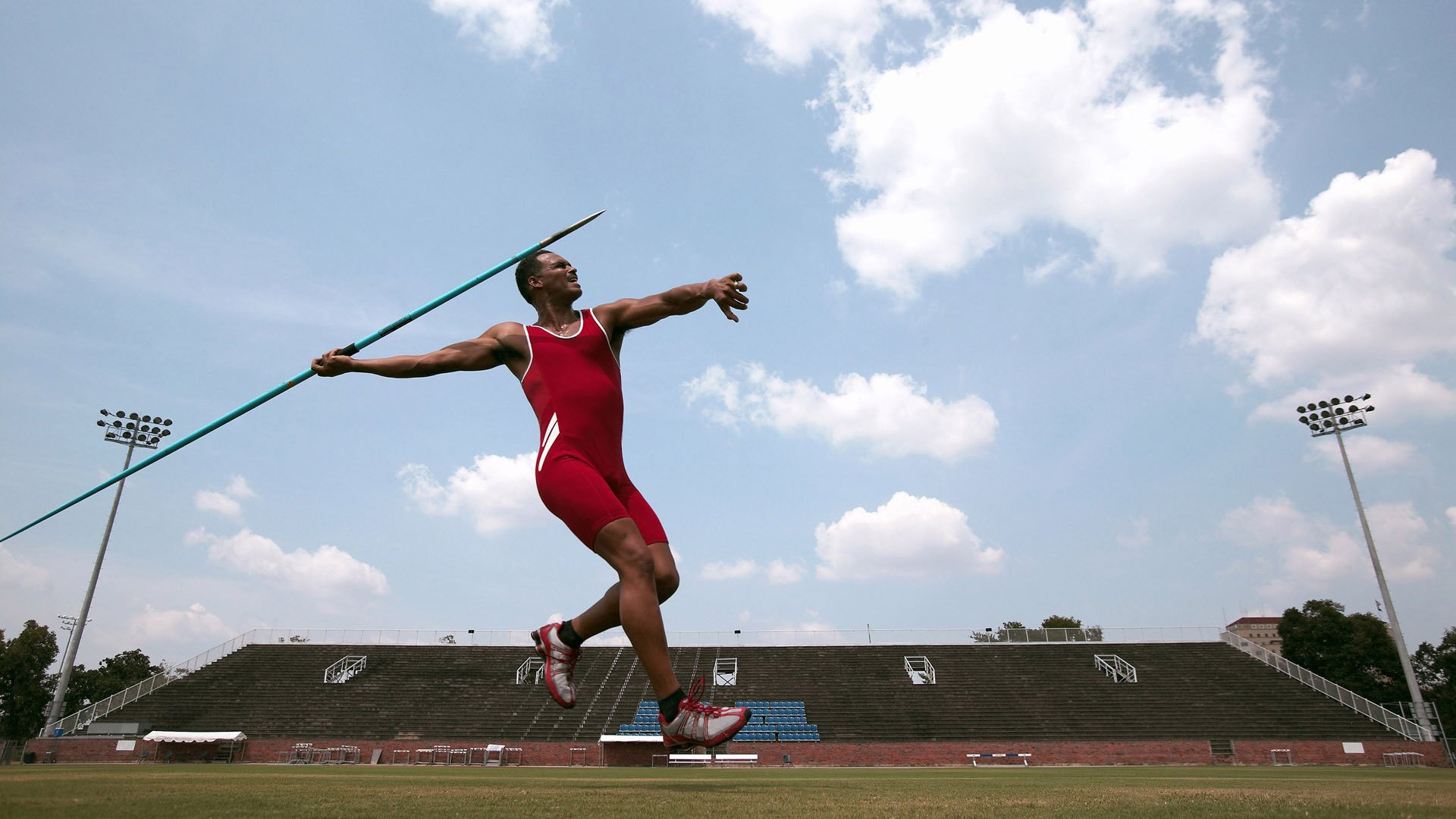 曼联硬仗取胜南非，京多安，冰与火之间的大场面先生